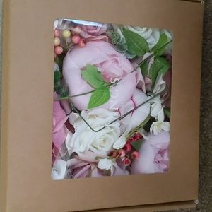 Ling's moment deluxe set of bouquet flowers